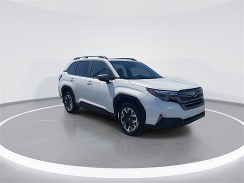 Certified 2025 Subaru Forester Premium w/ Convenience Package #1 image 2