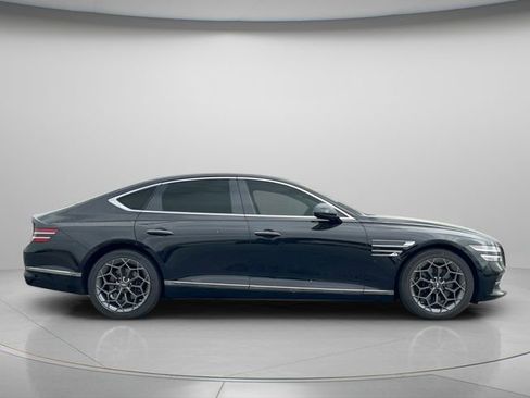 Used 2023 Genesis G80 2.5T w/ Advanced Package RWD image 9