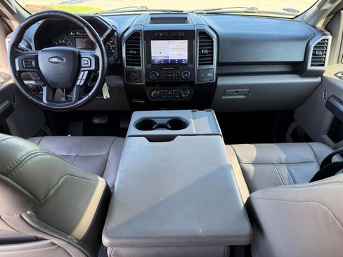 Used 2019 Ford F150 XLT w/ Equipment Group 302A Luxury AWD/4WD image 12