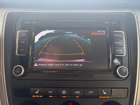 Used 2015 Volkswagen Passat 1.8T Limited Edition FWD image 33