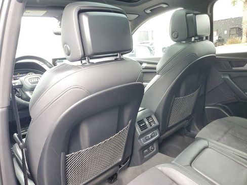 Used 2022 Audi SQ5 Premium Plus image 11