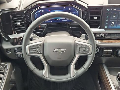 Used 2024 Chevrolet Silverado 1500 RST AWD/4WD image 27