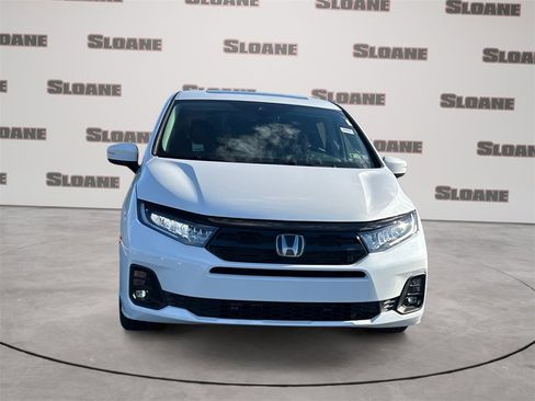 New 2026 Honda Odyssey Touring image 8