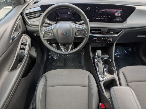 Used 2025 Buick Encore GX Preferred FWD image 16