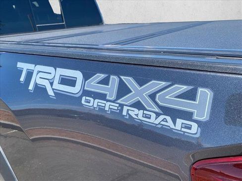 Used 2019 Toyota Tacoma TRD Off-Road AWD/4WD image 20
