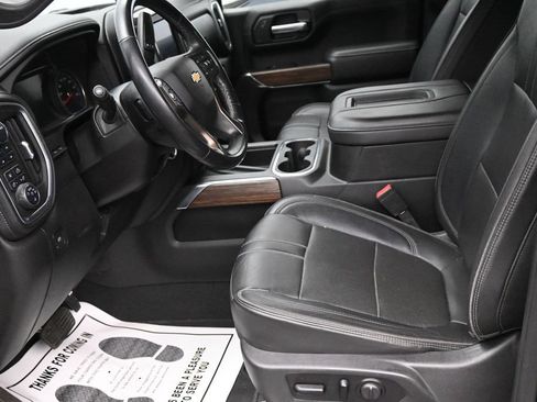 Used 2021 Chevrolet Silverado 1500 High Country w/ Technology Package AWD/4WD image 14