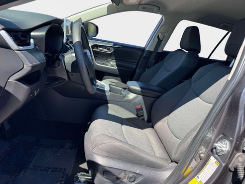 Certified 2025 Toyota RAV4 XLE AWD/4WD image 14