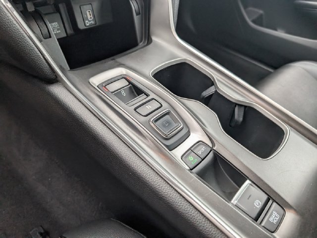 Used 2019 Honda Accord Sport image 20