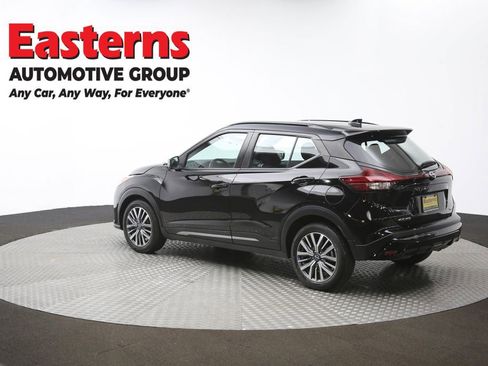 Used 2024 Nissan Kicks SR image 63