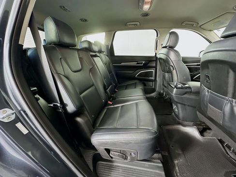 Used 2020 Kia Telluride LX image 27