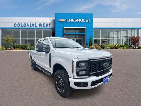 Used 2026 Ford F250 Lariat w/ Tremor Off-Road Package AWD/4WD image 13