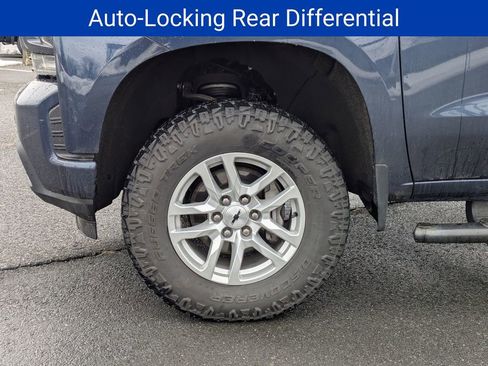 Certified 2021 Chevrolet Silverado 1500 RST w/ Z71 Off-Road Package image 24