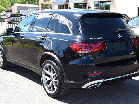 Used 2021 Mercedes-Benz GLC 300 4MATIC w/ AMG Line image 11