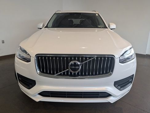 Used 2021 Volvo XC90 T6 Momentum w/ Climate Package image 2