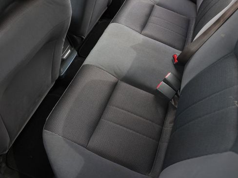 Used 2004 Nissan Frontier XE w/ (PWR) Pwr Pkg image 10