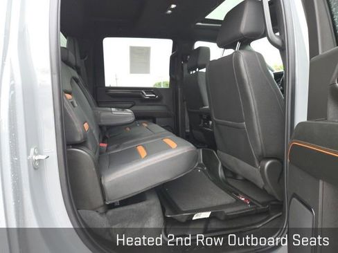 Used 2024 GMC Sierra 2500 AT4 w/ AT4 Premium Plus Package AWD/4WD image 59