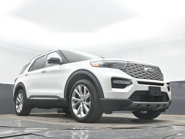 Used 2022 Ford Explorer Platinum w/ Equipment Group 601A AWD/4WD image 48