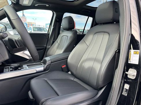New 2026 Mercedes-Benz GLB 250 4MATIC image 21