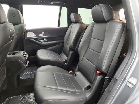 Used 2020 Mercedes-Benz GLS 450 4MATIC image 23