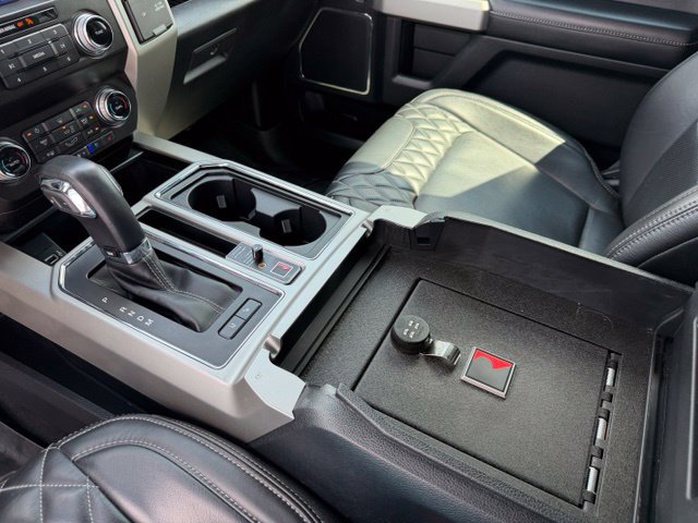 Used 2020 Ford F150 Lariat w/ Equipment Group 502A Luxury AWD/4WD image 20