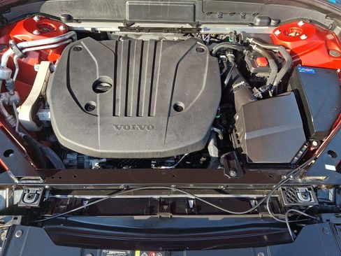 Certified 2023 Volvo XC60 B5 Core w/ Climate Package image 27