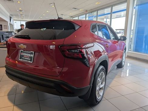 New 2026 Chevrolet Trax LS w/ LS Convenience Package image 7