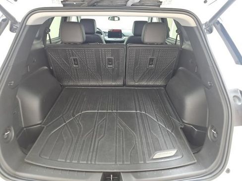 Used 2023 Chevrolet Blazer LT w/ LPO, Floor Liner Package FWD image 4