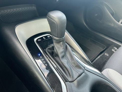 Used 2024 Toyota Corolla LE FWD image 25