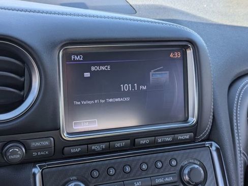 Used 2015 Nissan GT-R Black Edition image 24