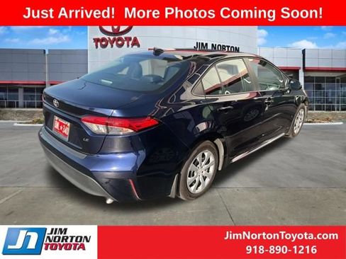 Used 2025 Toyota Corolla LE image 6
