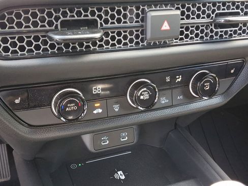 Certified 2026 Honda HR-V Sport image 17