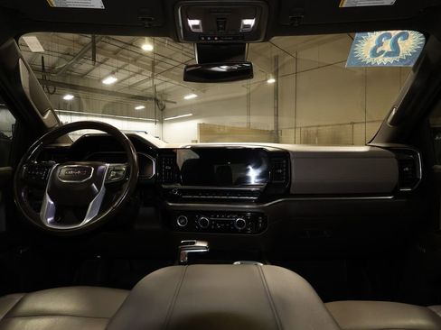 Used 2023 GMC Sierra 1500 SLT w/ SLT Premium Package image 30