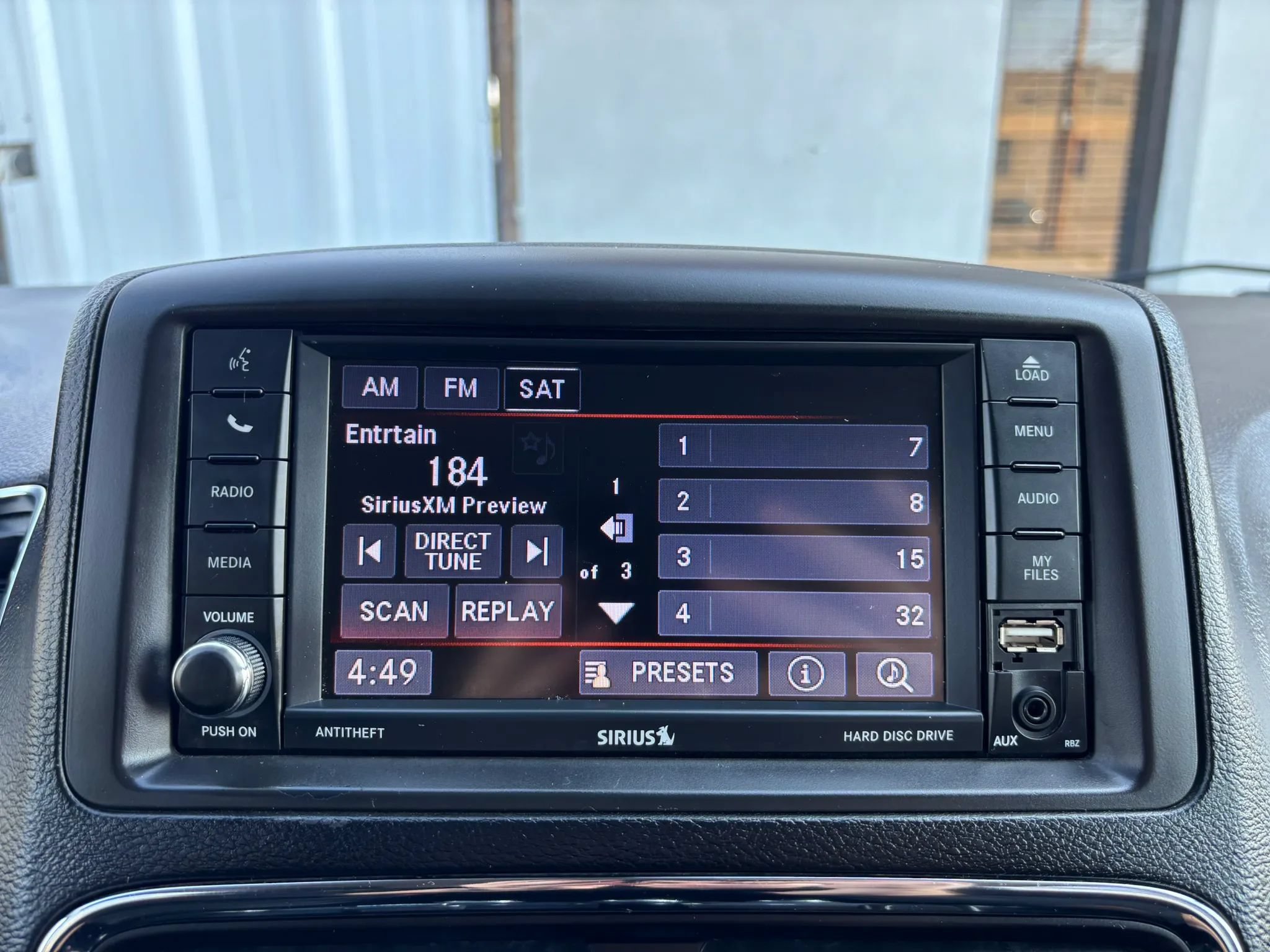 Used 2019 Dodge Grand Caravan SE w/ UConnect Hands-Free Group FWD image 29