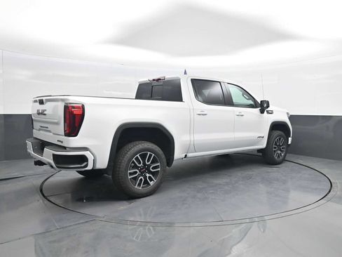 New 2026 GMC Sierra 1500 AT4 w/ AT4 Premium Package AWD/4WD image 8