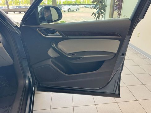 Used 2016 Audi Q3 2.0T Premium Plus w/ Technology Package AWD/4WD image 14
