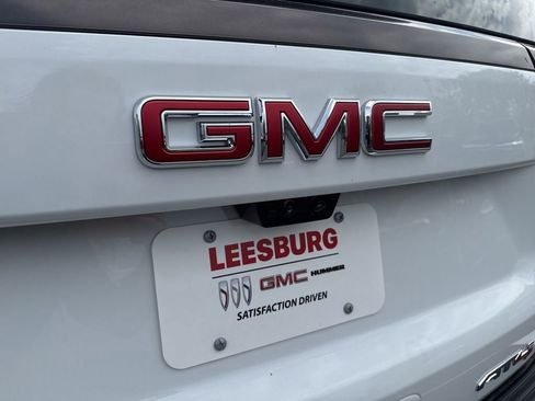 New 2026 GMC Yukon AT4 Ultimate w/ LPO, Floor Liner Package AWD/4WD image 78