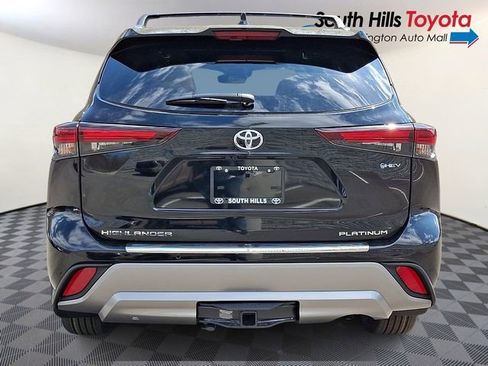 New 2026 Toyota Highlander Platinum AWD/4WD image 5