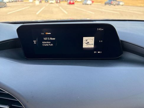 Used 2025 MAZDA MAZDA3 s image 21