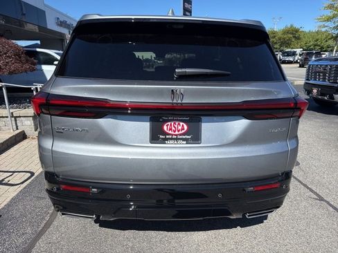 New 2026 Buick Enclave Sport Touring w/ Power Package image 8