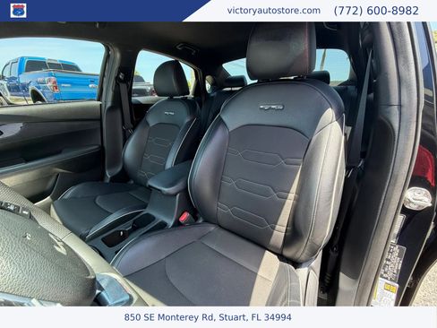 Used 2024 Kia Forte GT-Line FWD image 17