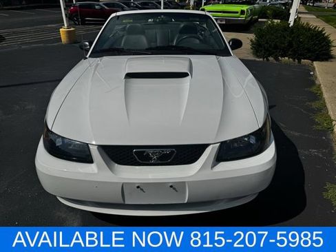Used 2004 Ford Mustang GT RWD image 7