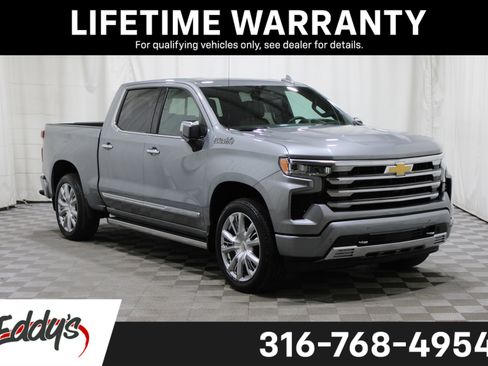 Used 2025 Chevrolet Silverado 1500 High Country image 1