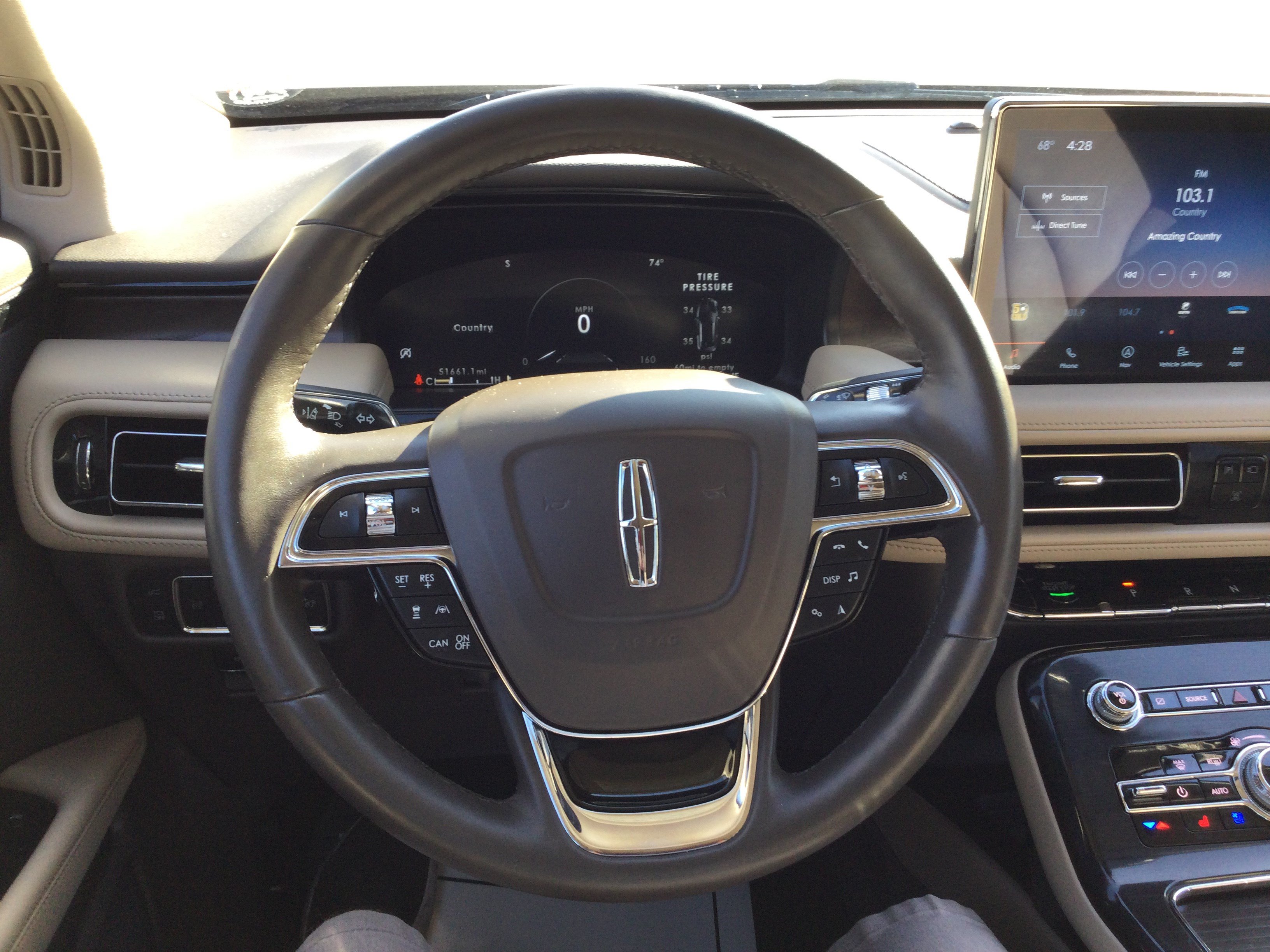 Used 2022 Lincoln Nautilus Reserve AWD/4WD image 22
