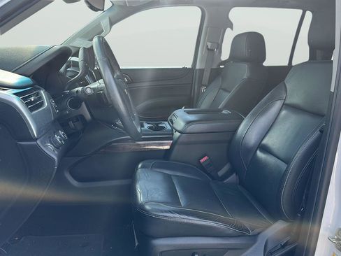 Used 2018 Chevrolet Tahoe LT image 9