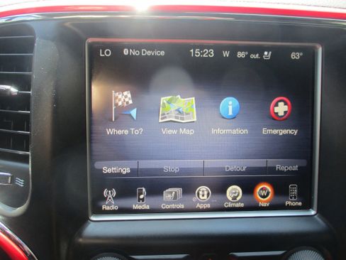 Used 2017 Jeep Grand Cherokee Trailhawk AWD/4WD image 21