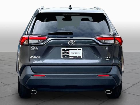 Used 2024 Toyota RAV4 XLE AWD/4WD image 5