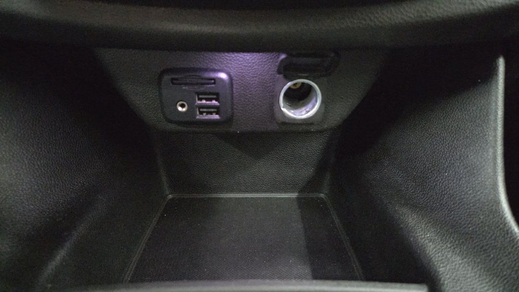 Used 2021 Chevrolet Traverse RS w/ LPO, Floor Liner Package AWD/4WD image 19