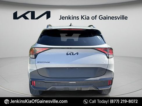 Used 2025 Kia Sportage X-Line AWD/4WD image 4