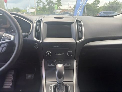 Used 2016 Ford Edge SEL w/ Equipment Group 201A AWD/4WD image 14