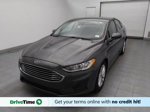 Used 2019 Ford Fusion SE FWD image 1